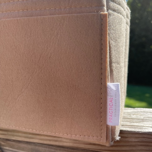 LUXURY PURSE ORGANIZER - Picture 3 of 5